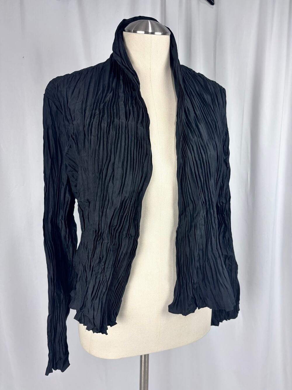 Eileen Fisher Black Open-Front Crinkled Silk Jacket Cardigan Size S Pleated